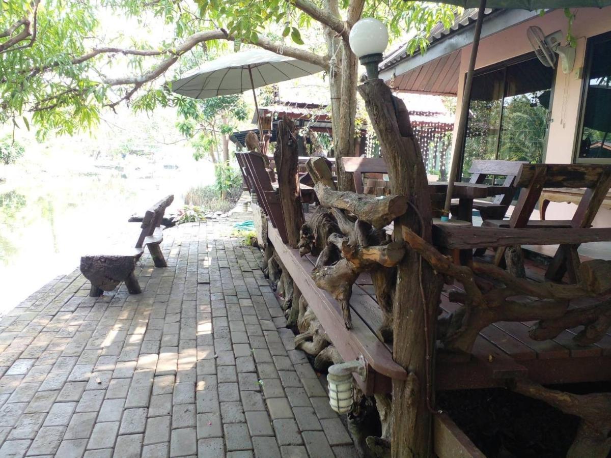 Baansuanleelawadee Resort Amphawa Εξωτερικό φωτογραφία