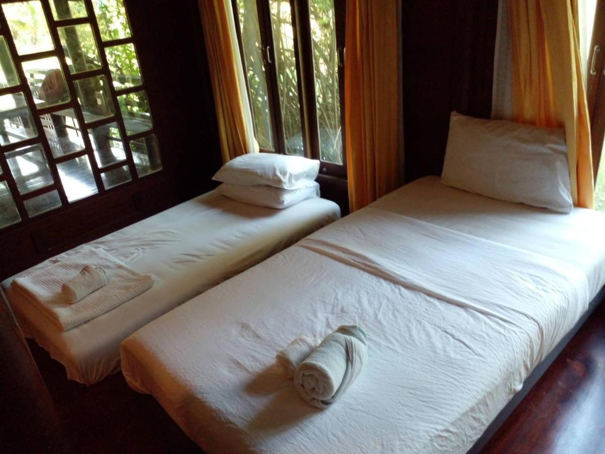 Baansuanleelawadee Resort Amphawa Εξωτερικό φωτογραφία