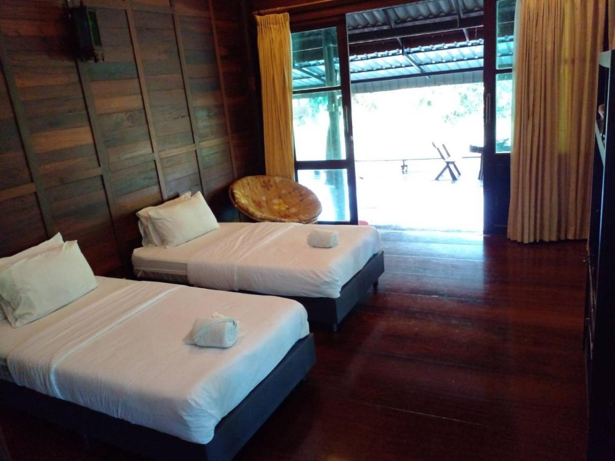 Baansuanleelawadee Resort Amphawa Εξωτερικό φωτογραφία