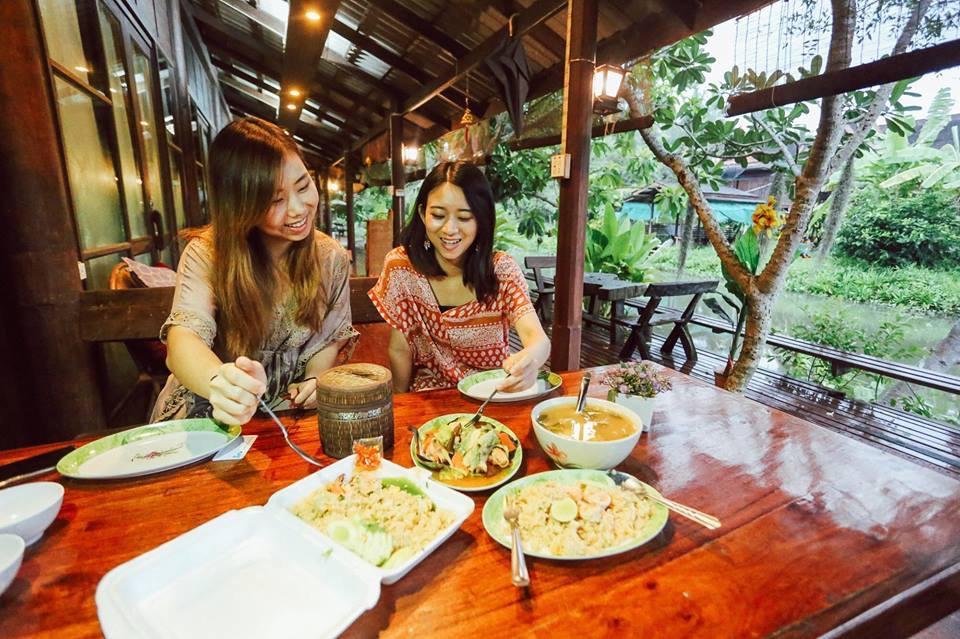 Baansuanleelawadee Resort Amphawa Εξωτερικό φωτογραφία